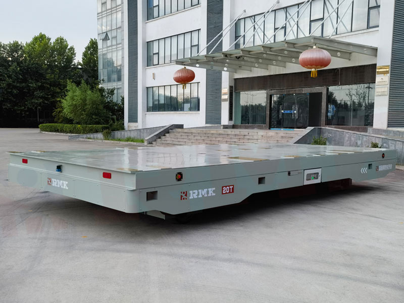 Xe đẩy điện tự đẩy