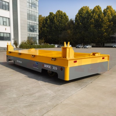 80 tấn vật liệu chuyển xe